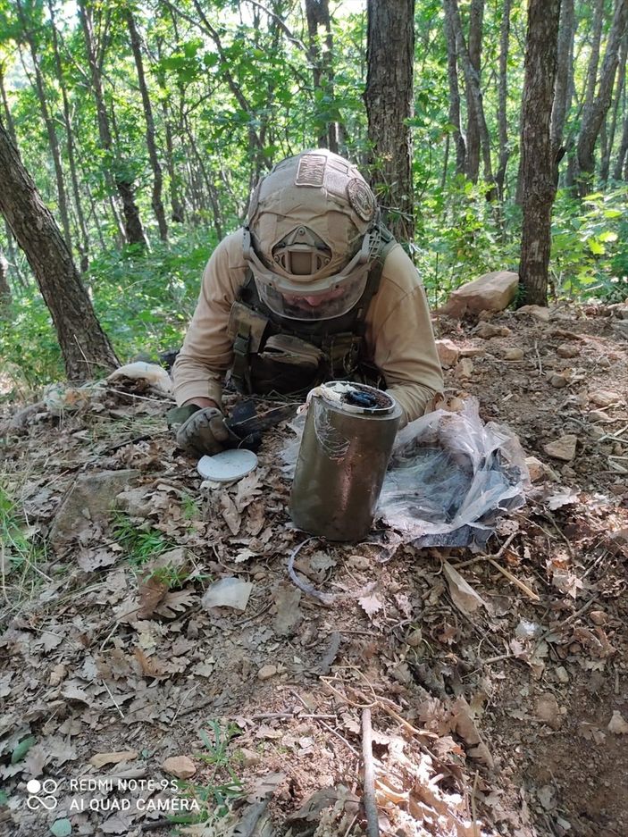 Bingöl'de PKK’ya ait el yapımı patlayıcı bulundu