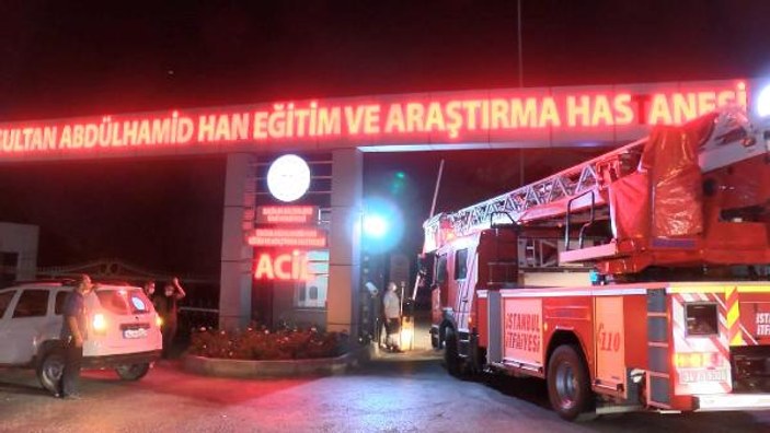 Üsküdar'da hastanede yangın
