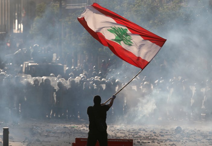 Lübnan Başbakanı Diyab: Erken seçim isteyeceğim