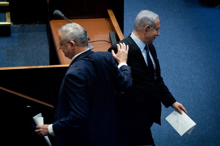 İsrail'de anlaşmazlık, kabine toplantısını iptal ettirdi