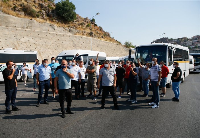 İzmir'de servisçilerden ‘S’ plaka tepkisi
