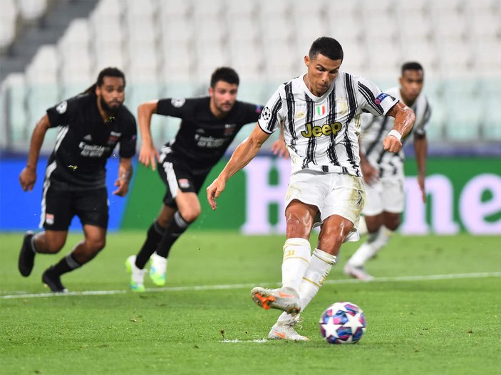Ronaldo, PSG'ye transfer olmayı düşünüyor