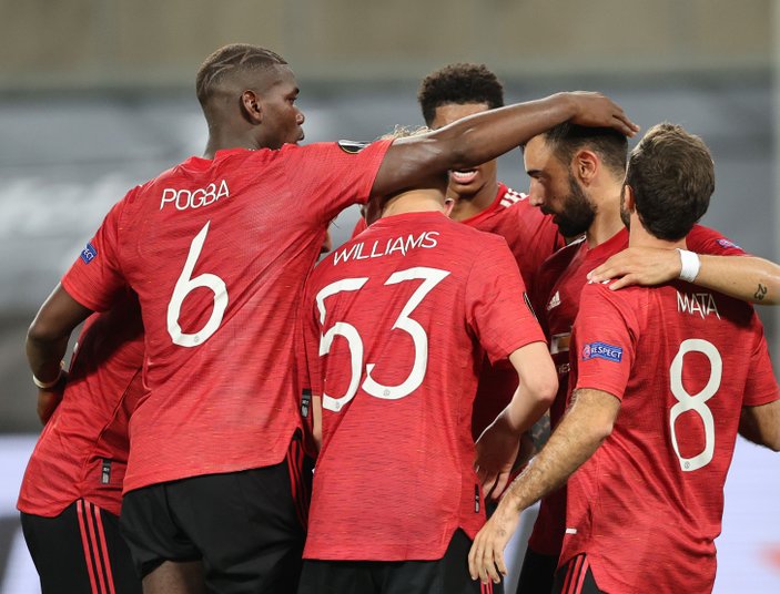 r UEFA Avrupa Ligi'nde ilk yarı finalistler belli oldu