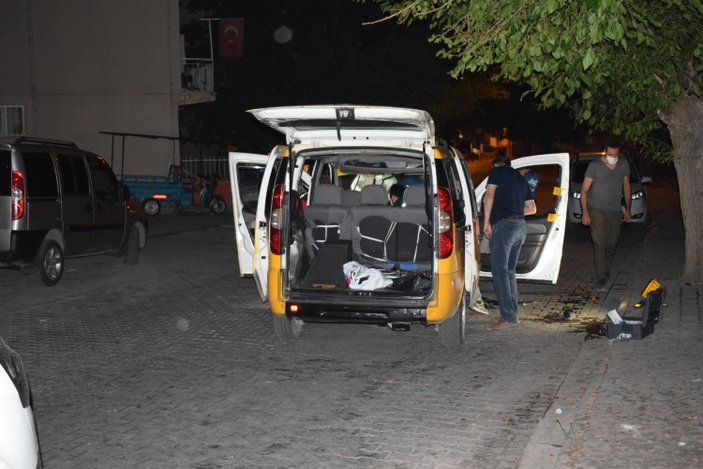 Malatya'da bir kişi eşini pompalı tüfekle yaraladı