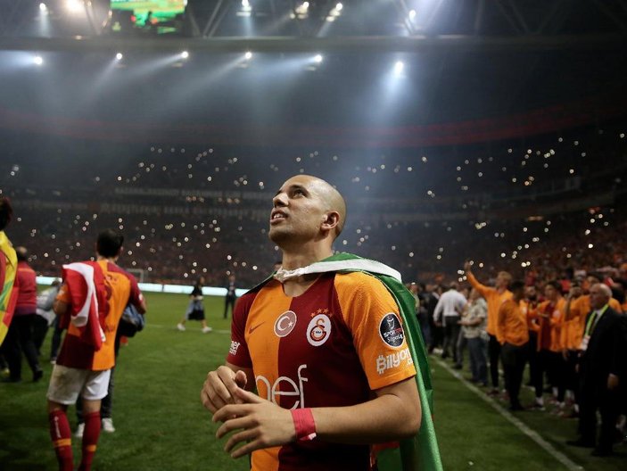 Galatasaray'da Belhanda ve Feghouli satılıyor