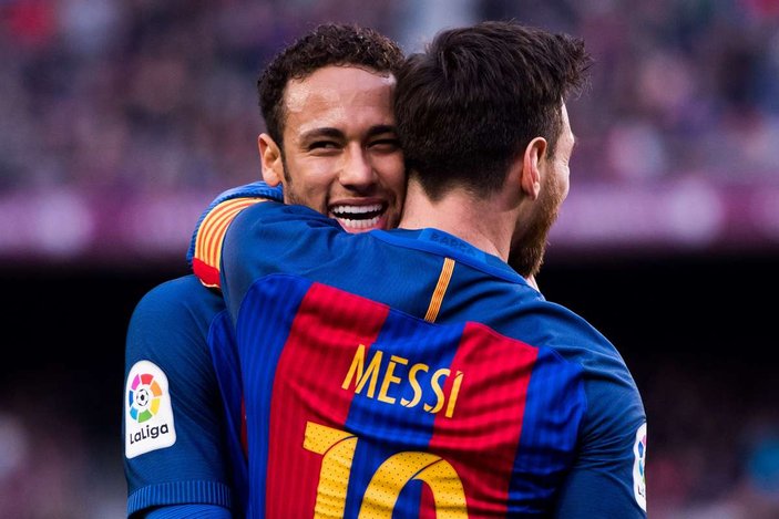 Lionel Messi, takımın başında Xavi'yi görmek istiyor