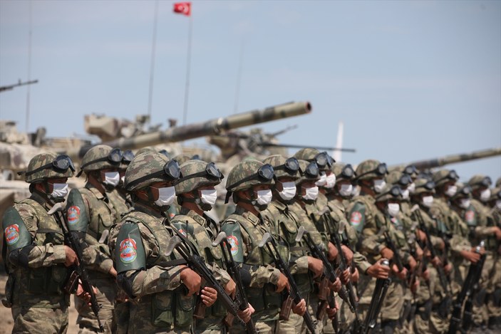 Türkiye ile Yunanistan'ın askeri güçleri