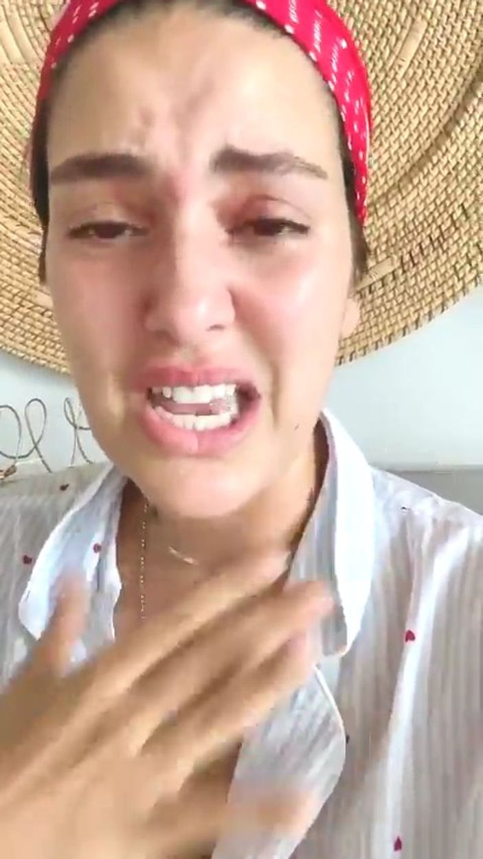 Bergüzar Korel'in gözyaşları