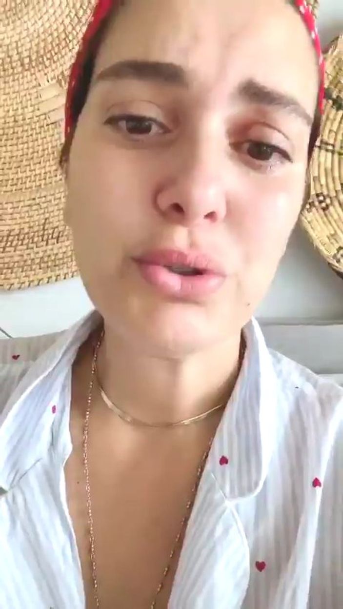 Bergüzar Korel'in gözyaşları