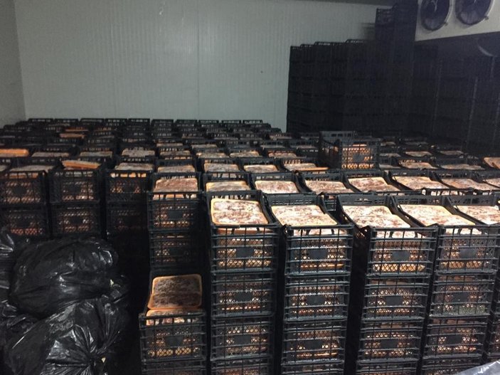Adana'da Furkan Vakfı, fakirlere dağıtacağız diye 41 ton et topladı