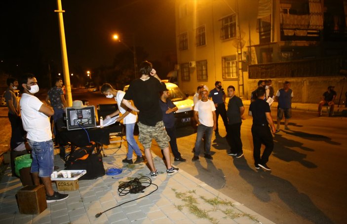 Adana'da bir kişi dizi çekimini gerçek sanınca polise ihbar etti