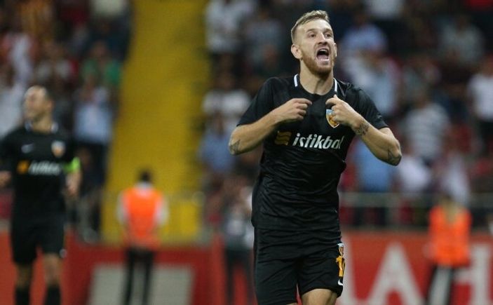 Kayserisporlu Henrique: PAOK, Beşiktaş'ı yener