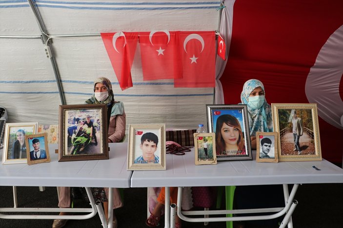 Diyarbakır annelerinden Ay: Çocuğumu almadan gitmeyeceğim
