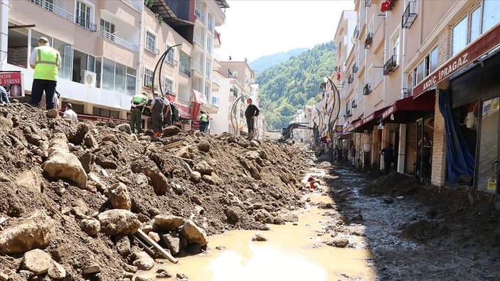 Giresun'daki sel felaketinden etkilenenler için 2,5 milyon TL'lik kaynak aktarılacak