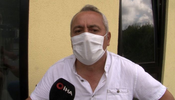 İstanbul'da, taksisinde bulduğu parayı sahibine teslim etti