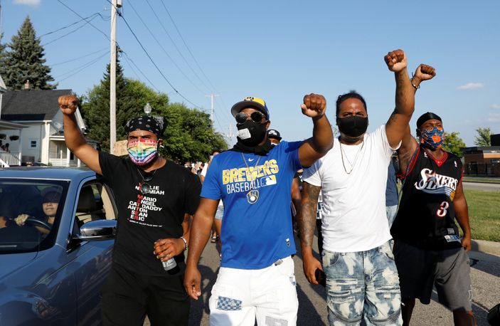 ABD polisinin barışçıl protestolarda yaptığı tutuklamalar tepki çekti