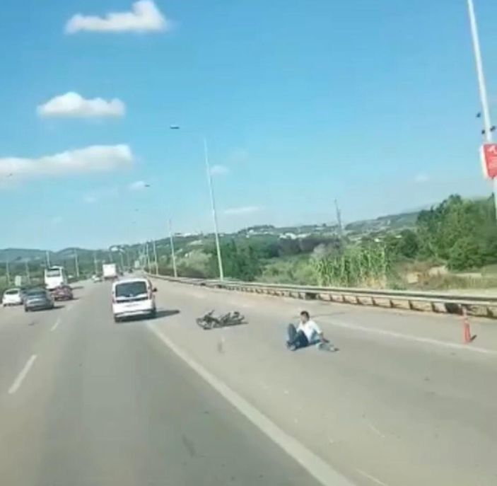 i Bursa'da trafikte korku dolu anlar böyle görüntülendi