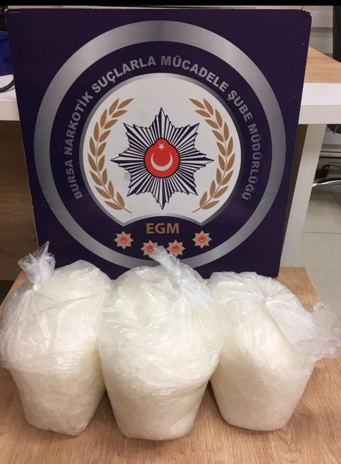 i Bursa'da, tekerlekli sandalyeli uyuşturucu satıcısı yakalandı