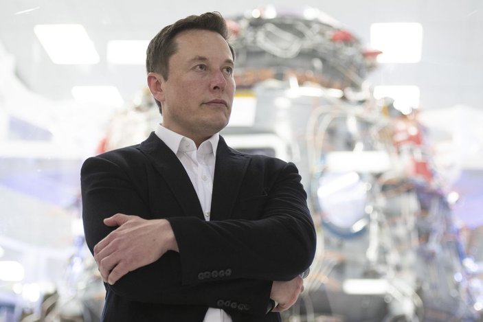 Elon Musk'ın hedefi insan beynine çip takmak