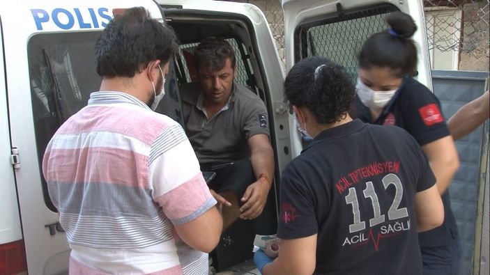 Denizli'de işten çıkarılan şahıs patronun evini bastı