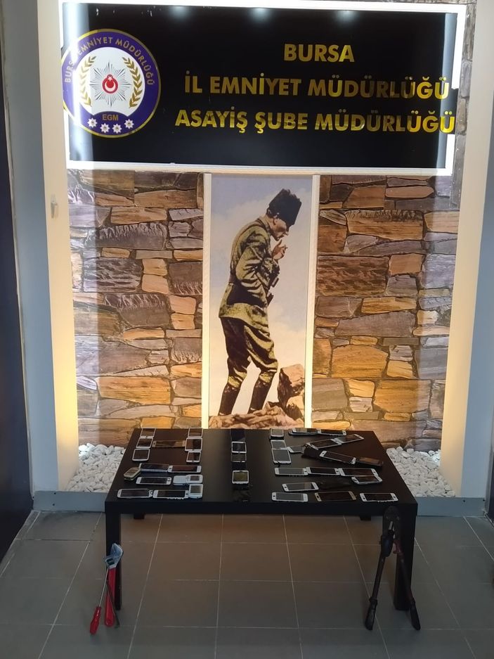 Bursa'da 200 bin TL'lik hırsızlık yapan firari hükümlü yakalandı