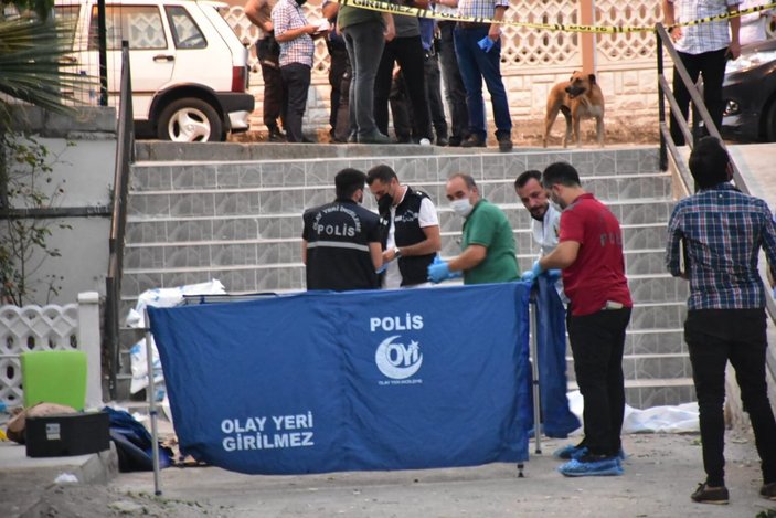 İzmir'de eşi ile malzemeciyi öldüren astsubay intihar etti