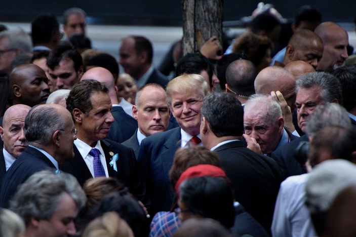 New York Valisi Andrew Cuomo: New Yorkluların Trump'la işi bitti