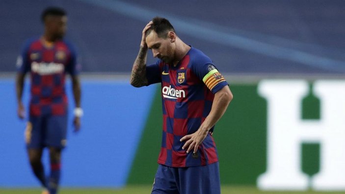 Lionel Messi, Barcelona'da 'şimdilik' kalıyor