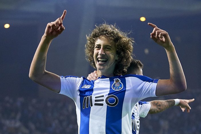 Wolverhampton, 40 milyon euroya Porto'dan transfer yapıyor