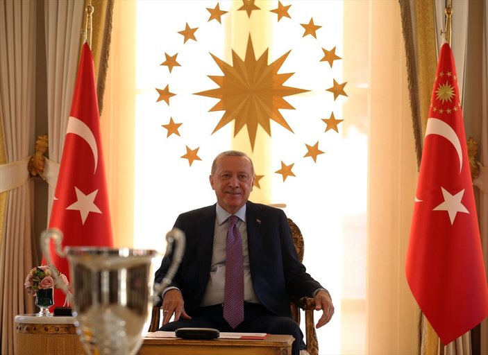 Cumhurbaşkanı Erdoğan, Avrupa şampiyonu voleybolcularımızı kabul etti
