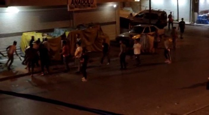 Arnavutköy'de düğünde çıkan kavga sokakta devam etti