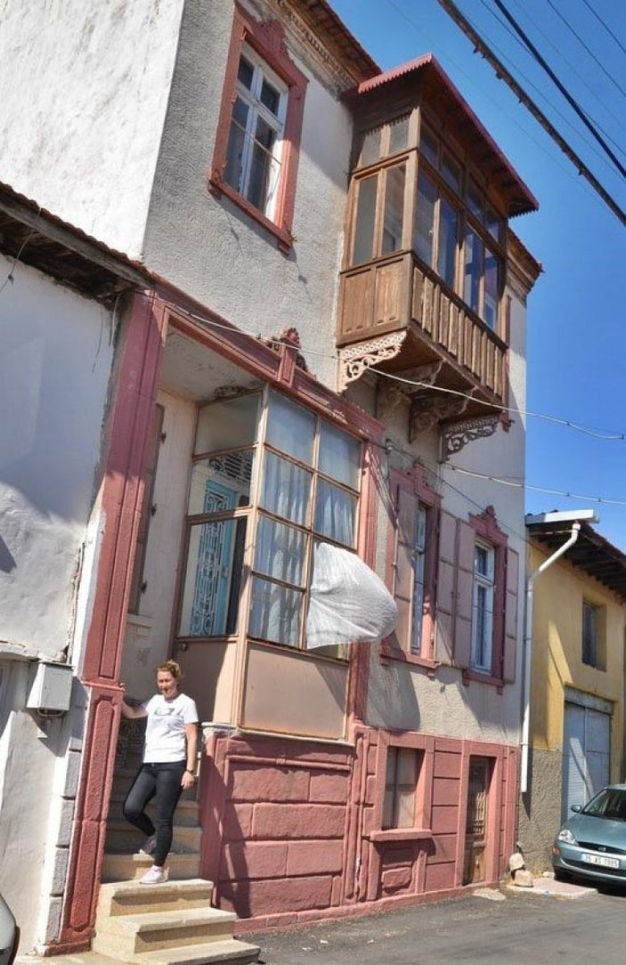 Manisa'da evini 3 milyon euro teklif eden Yunan'a satmadı