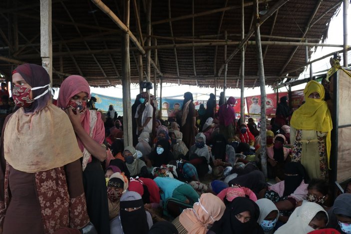 Endonezya'da kurtarılan Arakanlı Müslümanların, 7 ay denizde sürüklendiği ortaya çıktı