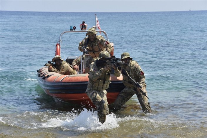 Milli Savunma Bakanlığı'ndan, Şehit Yüzbaşı Cengiz Topel Akdeniz Fırtınası Tatbikatı paylaşımı