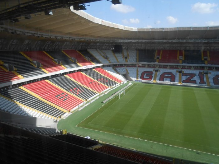 Hatayspor-Başakşehir maçı Gaziantep'te oynanacak