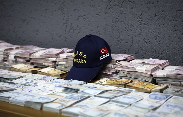 Ankara'da nakit paralarla kaçan banka nakil görevlisi yakalandı