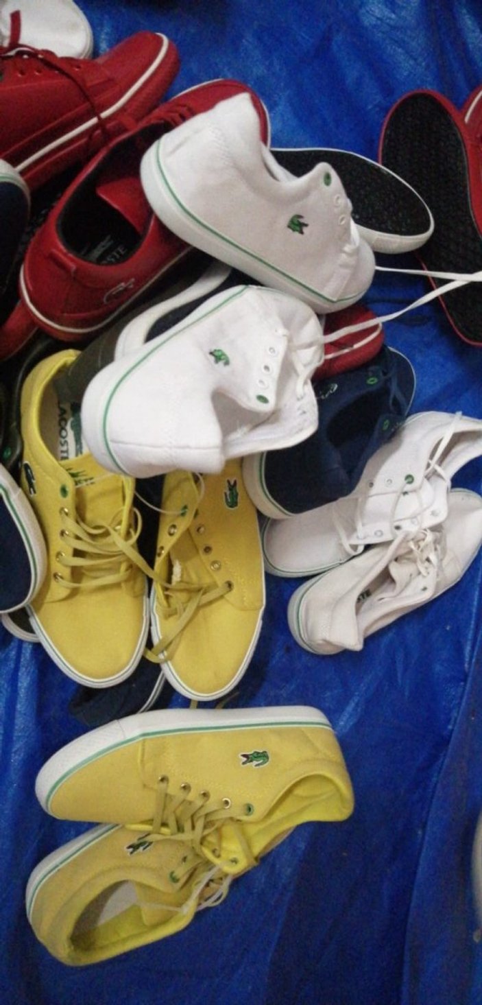Silivri’de 250 bin TL değerinde taklit ayakkabı ele geçirildi