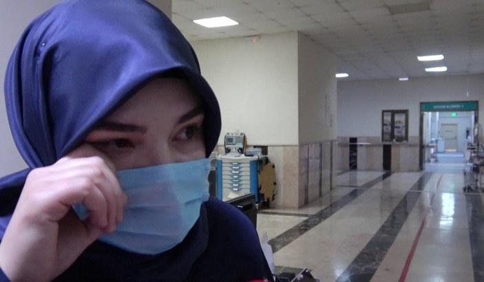 Erzurum'da görevli olan hemşire ağlayarak uyarıda bulundu