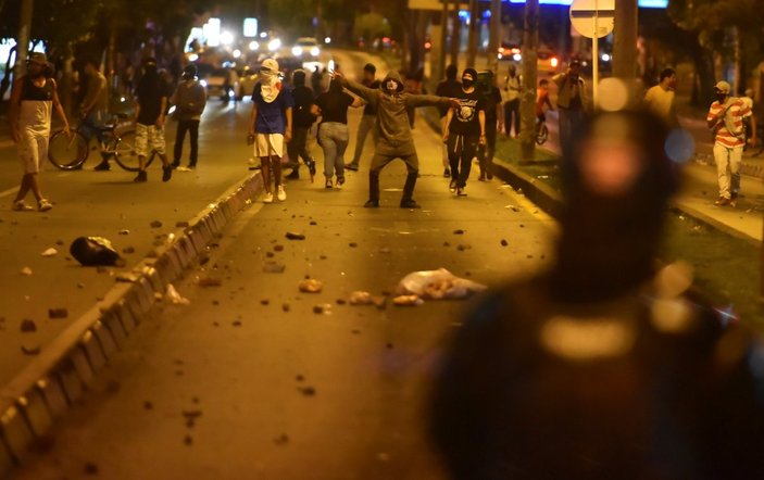 Kolombiya'da polis şiddeti protestolarında 7 kişi öldü