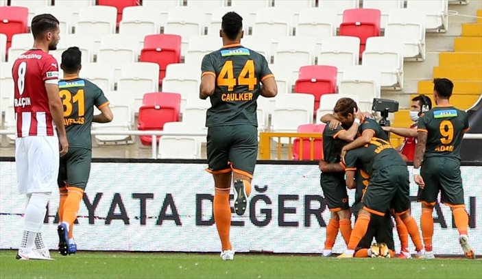 Alanyaspor, Sivasspor'u mağlup etti