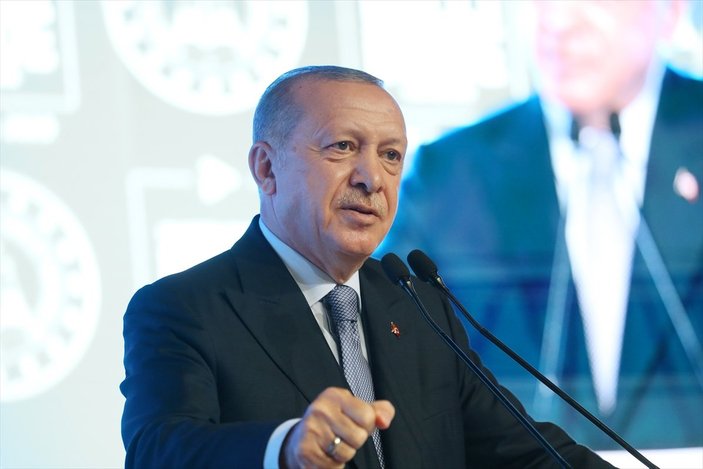 Cumhurbaşkanı Erdoğan Macron'a seslendi