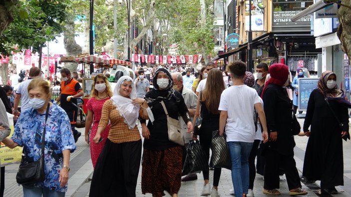 Pendik'te 'maske cezası' kesilen vatandaşlardan tepki