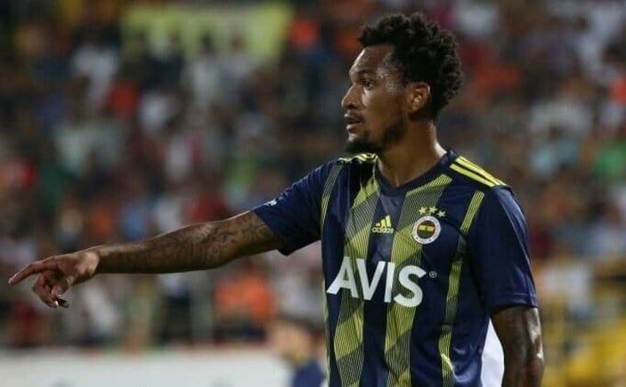 Rıdvan Dilmen canlı yayında Jailson'un Fenerbahçe'den ayrılacağını duyurdu
