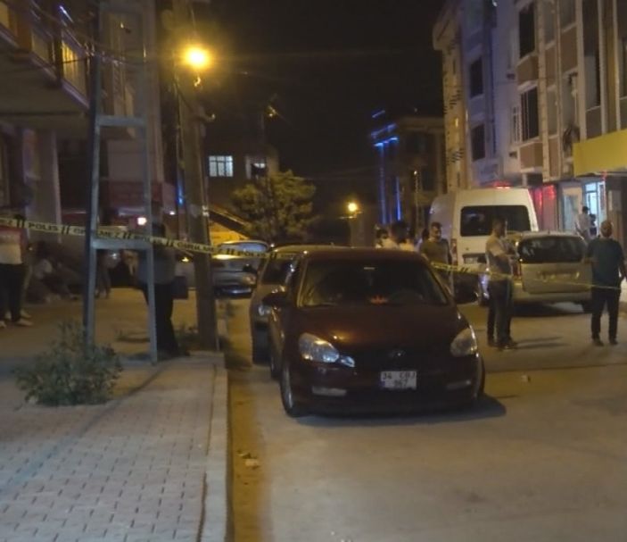 d Arnavutköy'de iş yerine silahlı saldırı: 1 yaralı