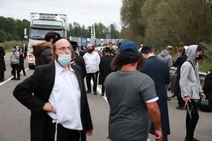 Hacca gitmek isteyen Yahudiler Ukrayna sınırına dayandı