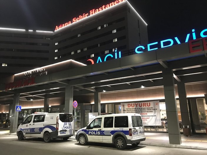 Adana'da bir kadın, hastanede refakatçiye silah doğrulttu