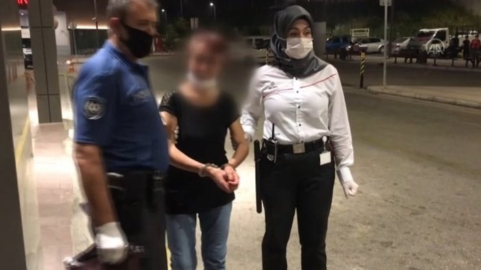 Adana'da bir kadın, hastanede refakatçiye silah doğrulttu
