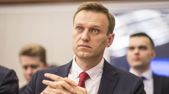 Navalnıy'ı zehirleyen madde su şişesinden çıktı