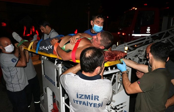 İzmir'de alkollü şahıs, 5. kattan tenteye düştü