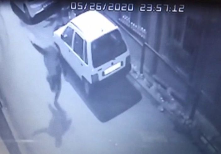 d Şişli'de bir kişinin öldürüldüğü husumetli iki grubun kavga görüntüleri